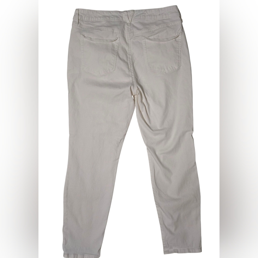 Jessica Simpson White Relaxed Skinny Crop Jeans - Size 12, Perfect Condition - Picture 2 of 5